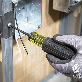 61Q+4n+M-jL._AC_UF350,